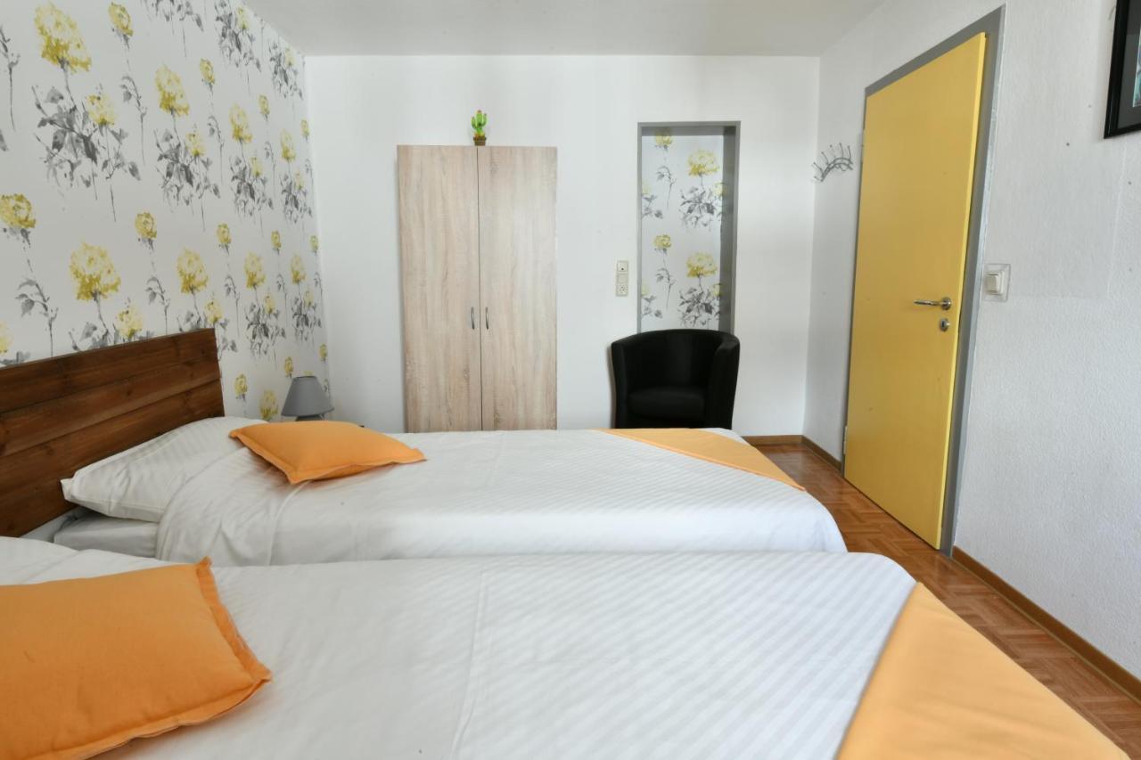 Um Die Ecke Apartment Manderscheid Ngoại thất bức ảnh